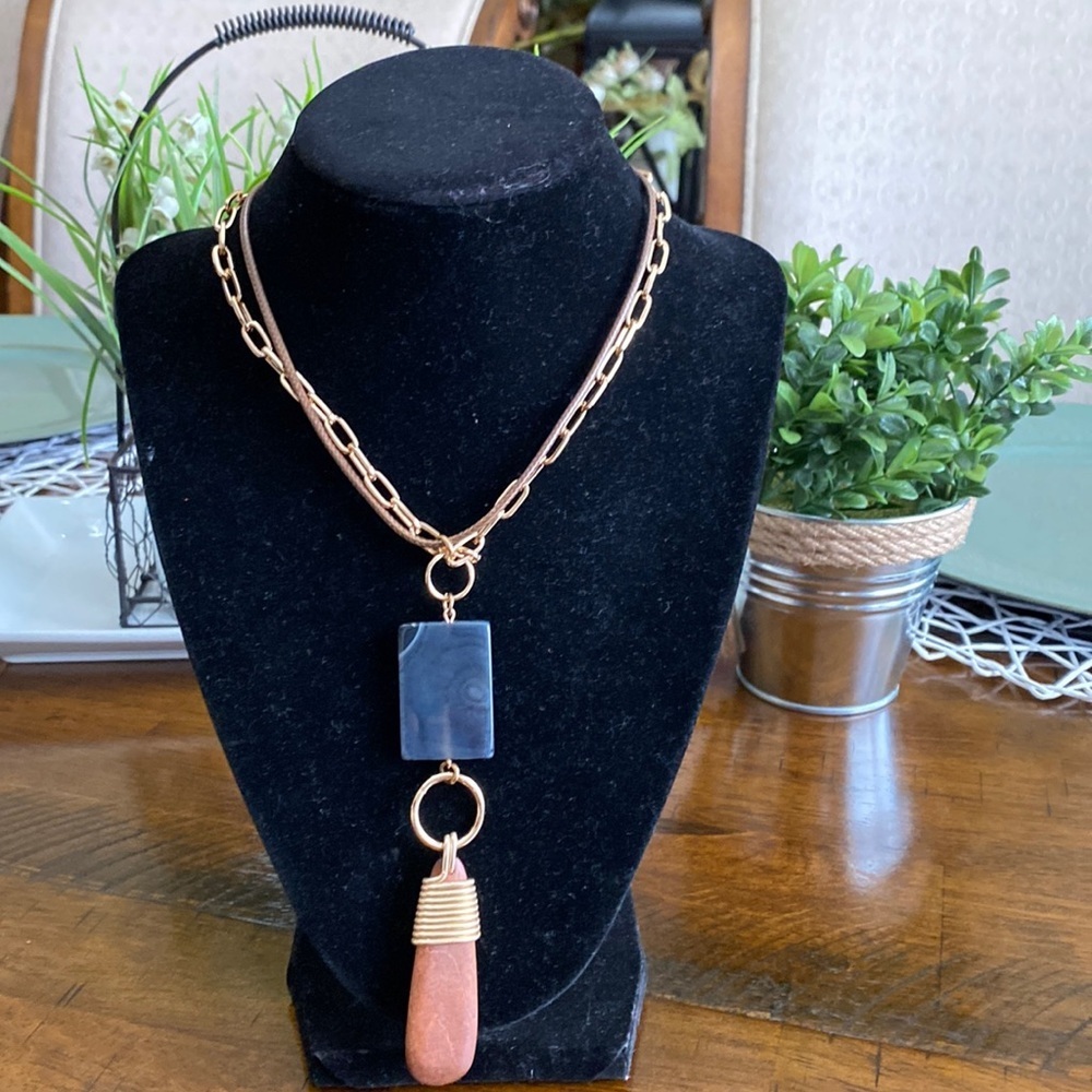 Cato Necklace
